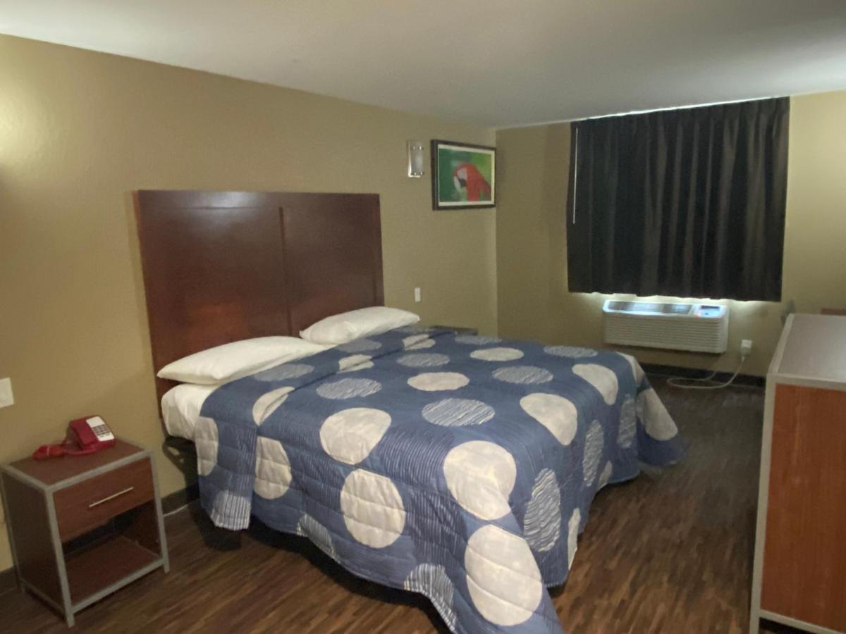 Hotel Jamaica Plaza ニューヨーク エクステリア 写真