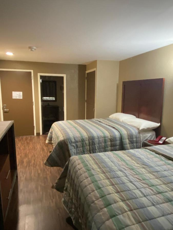 Hotel Jamaica Plaza ニューヨーク エクステリア 写真